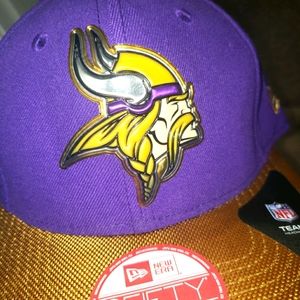 Minnesota Vikings Snapback!! Bronze Gold Bill